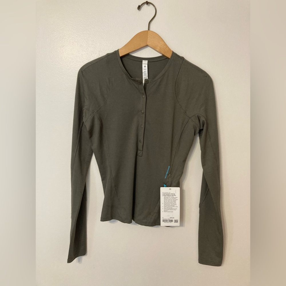NWT Lululemon Lightweight Hiking Henley